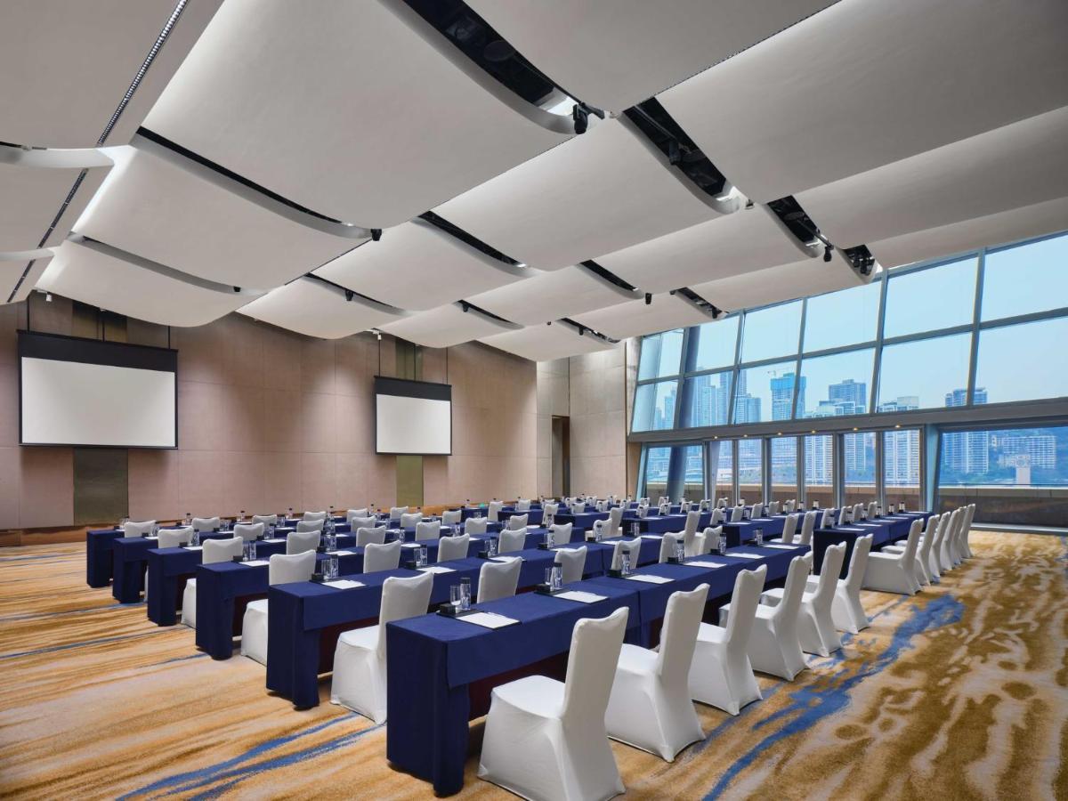 Intercontinental Chongqing Raffles City By Ihg Exteriör bild