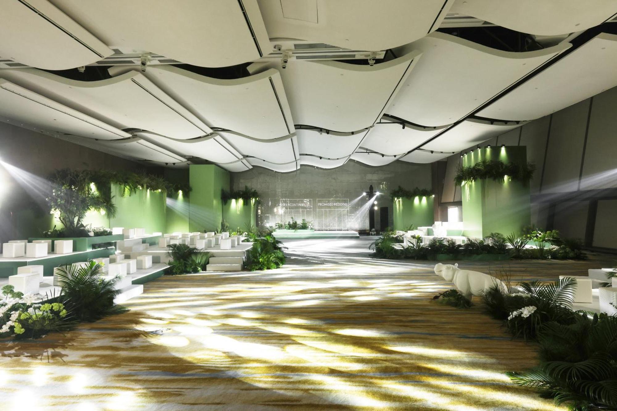 Intercontinental Chongqing Raffles City By Ihg Exteriör bild